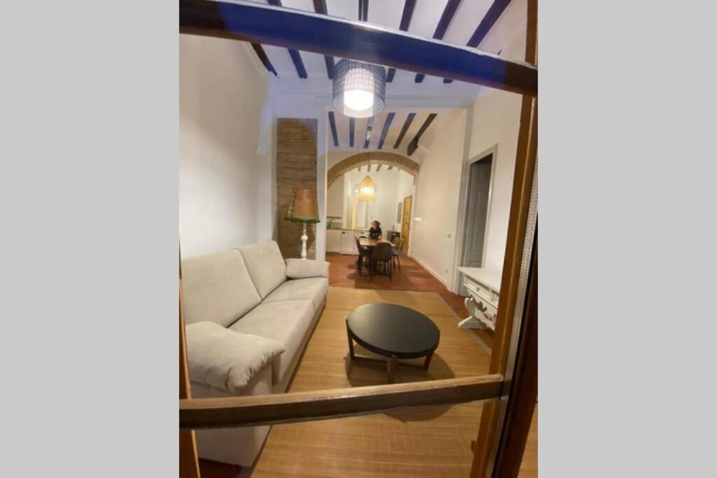 Casa Moner Loft Edifici Historic Centre Medieval De Castello 카스테요 뎀푸리에스 외부 사진